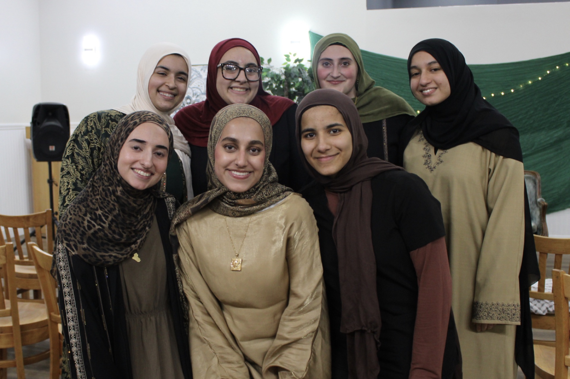 Sisters group photo at Najm event
